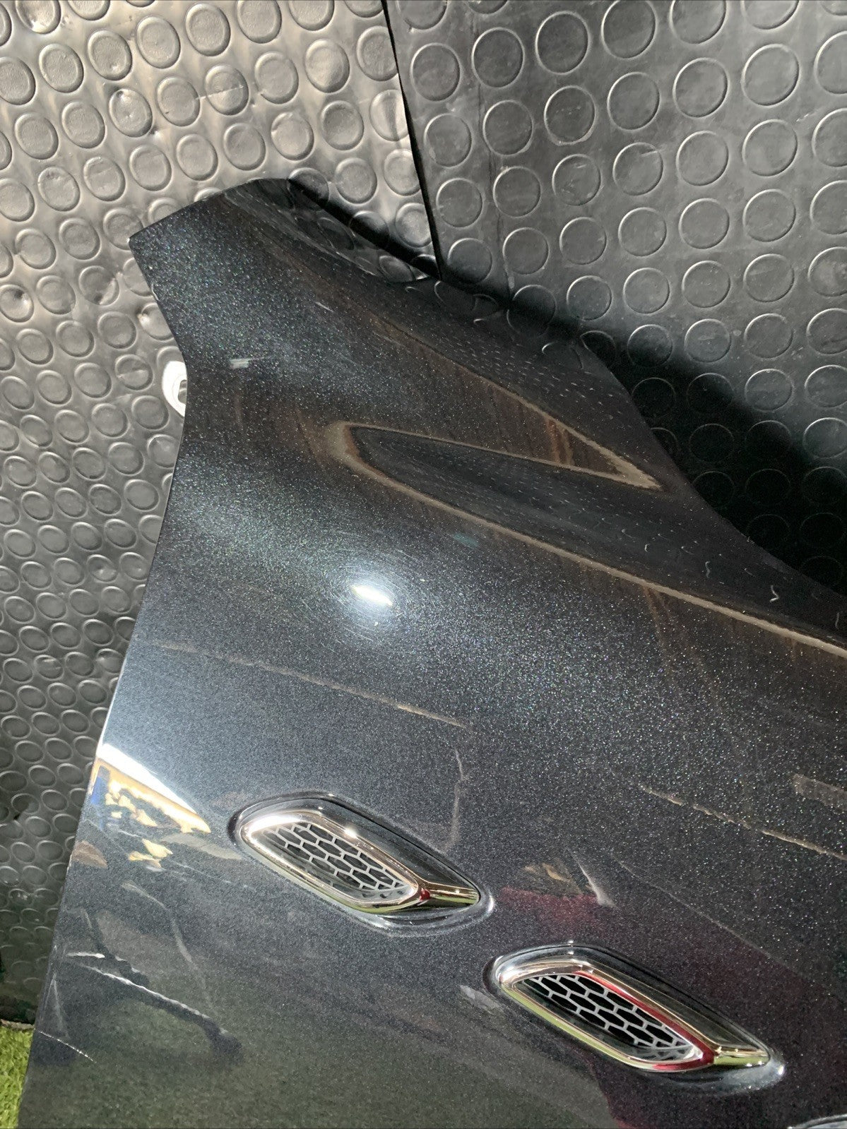 Parafango Anteriore Destro Maserati Levante 