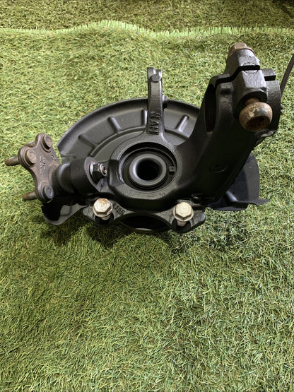 MOZZO MONTANTE FUSELLO ANTERIORE SINISTRO AUDI A1 2010 1.6 DIESEL 6C0407255A