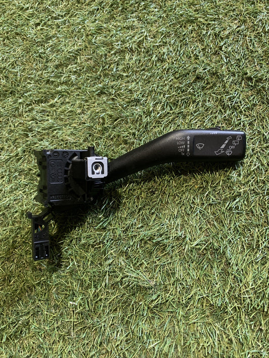DEVIOLUCI DESTRO VOLKSWAGEN Golf 6 Berlina 1K0953519H (08-12)
