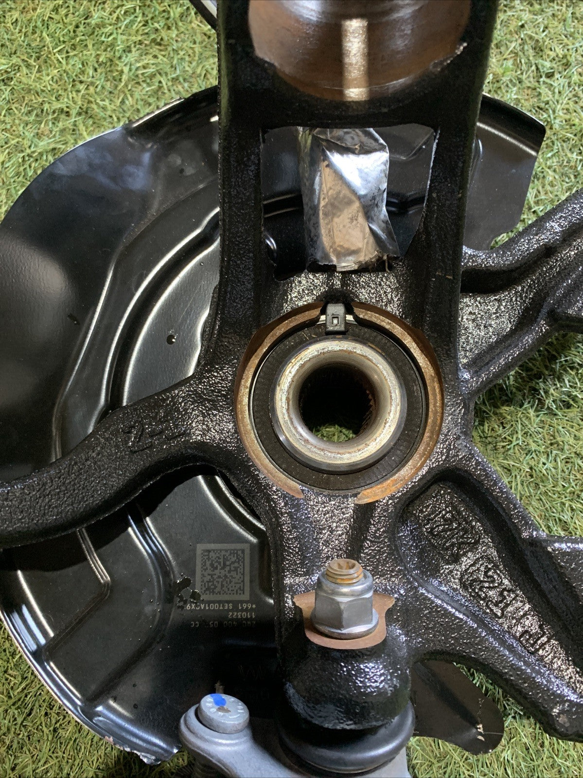 Mozzo Montante Fusello Anteriore Sinistro Volkswagen Polo 2024 1.0 B 2Q0407255AF