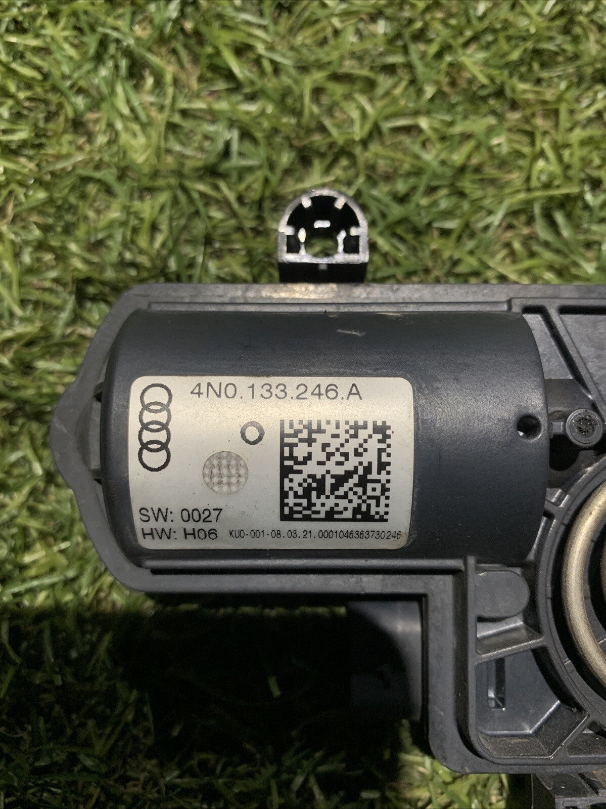 Attuatore Valvola Di Scarico Volkswagen Golf 8R 2.0 Benzina 4N0133246A