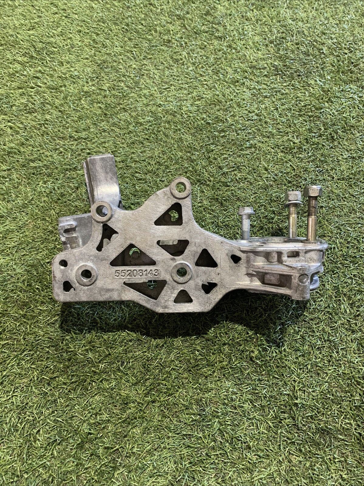 SUPPORTO SEMIASSE ANTERIORE DESTRO FIAT BRAVO 1.9 JTD  55208143