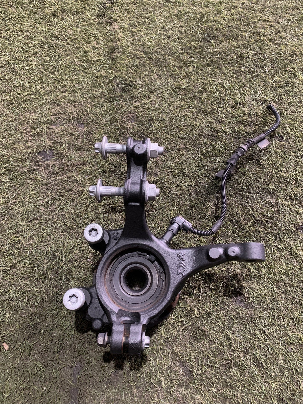 Mozzo Montante Fusello Anteriore Destro Alfa Romeo Junior 1.2 Mild Hybrid