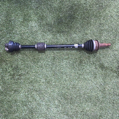 401-B SEMIASSE SEMIALBERO ANTERIORE DESTRO TOYOTA YARIS HYBRID 1.5 B 55KW