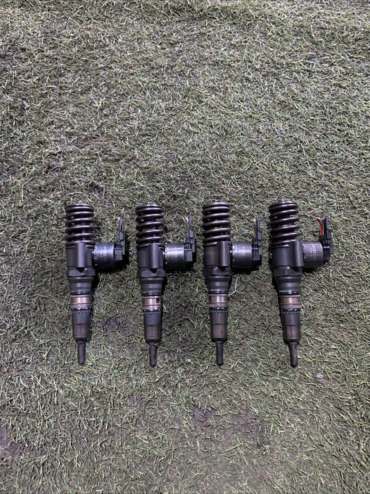 Iniettori Bosch Volkswagen Golf 5 2.0 Diesel 140 CV 03G130073G