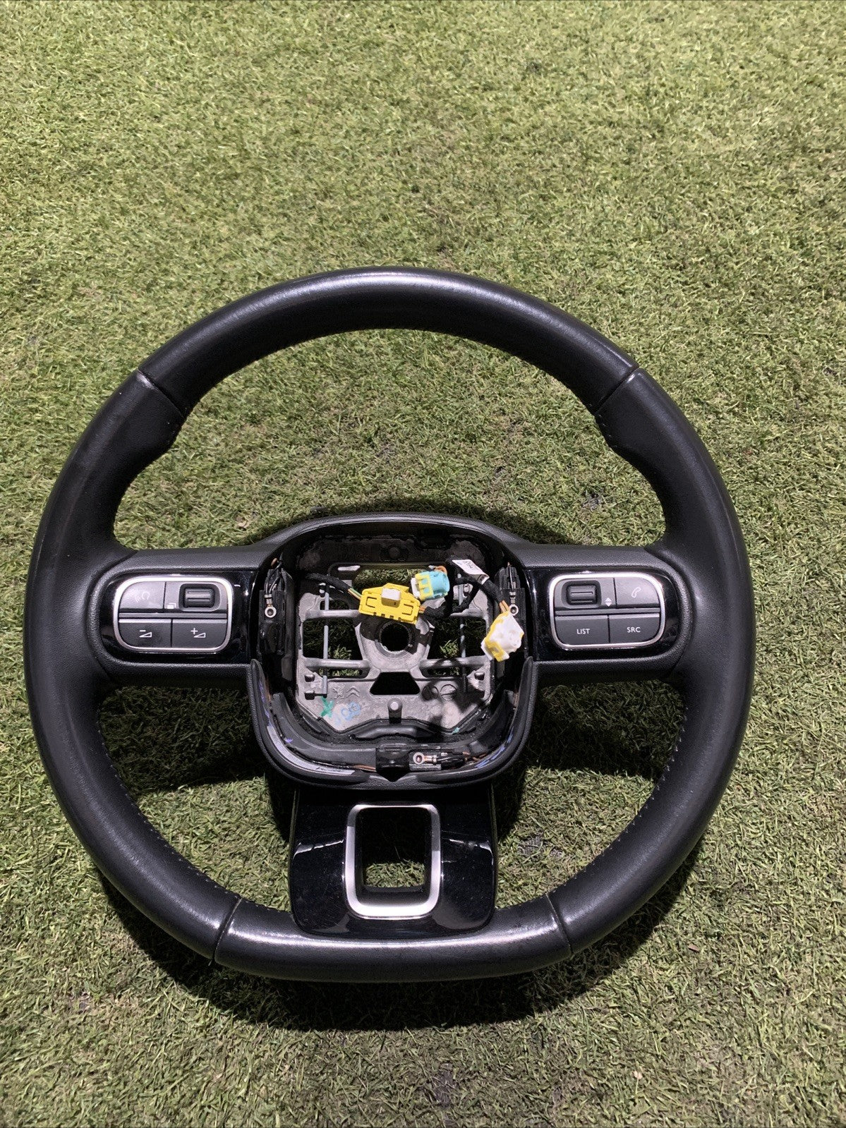 VOLANTE CITROEN C3 AirCross 98118752ZD (17 )