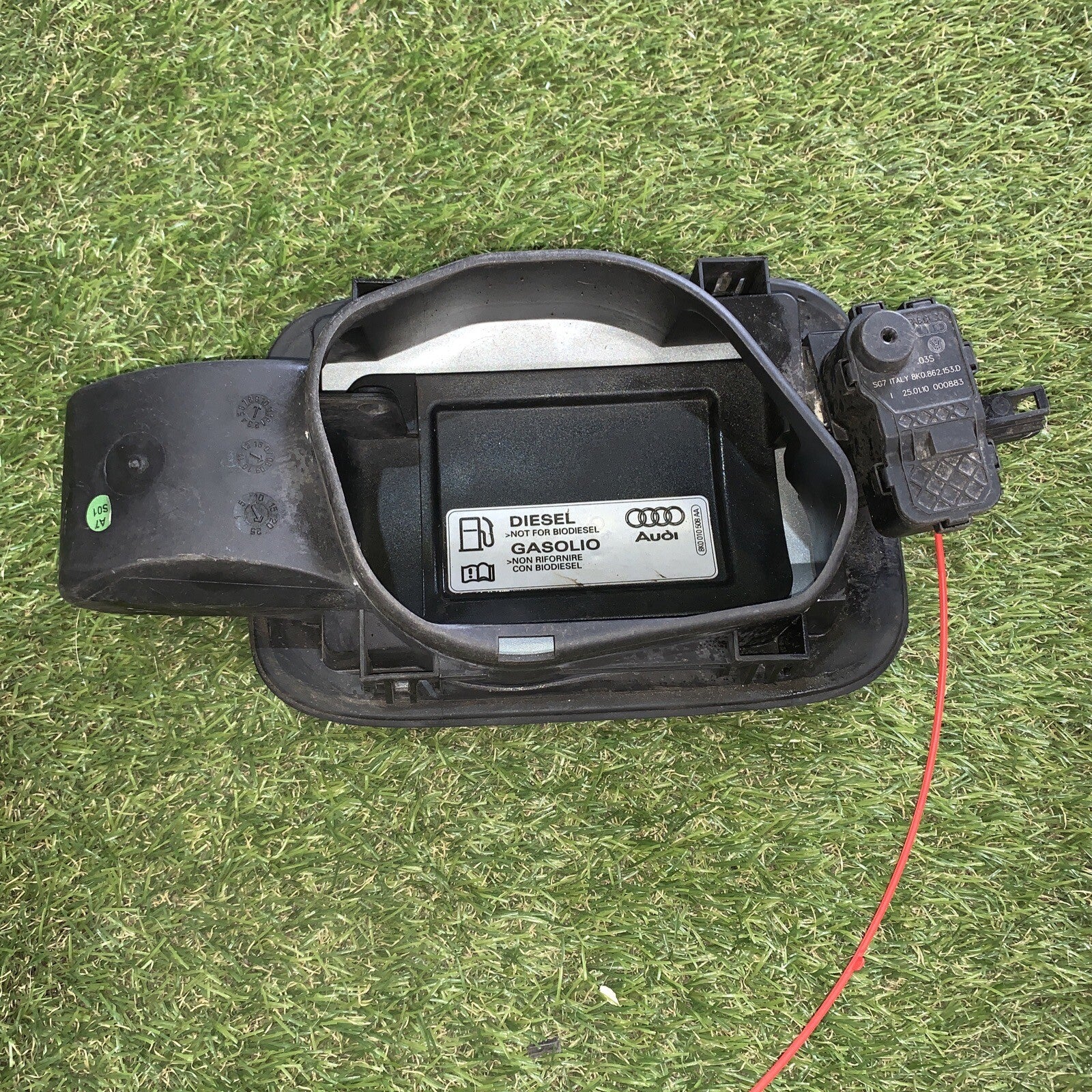 SPORTELLINO CARBURANTE AUDI A4 Avant  8K0809999