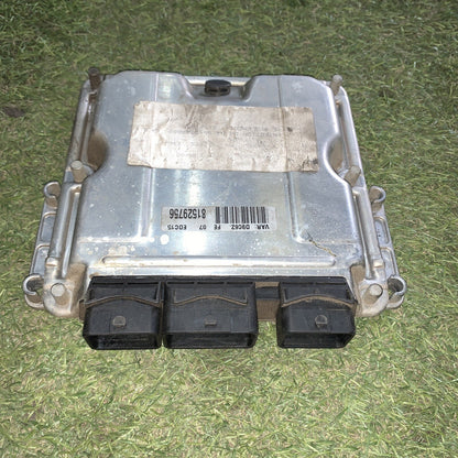 CENTRALINA MOTORE PEUGEOT 406 Berlina 2° Serie 0281010877 Diesel