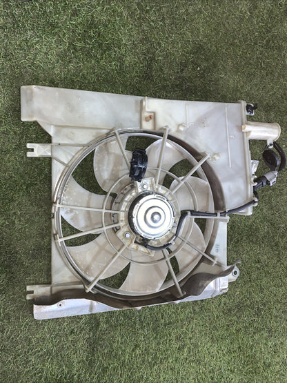 Elettroventola Peugeot 107 1.0 Benzina 8240460