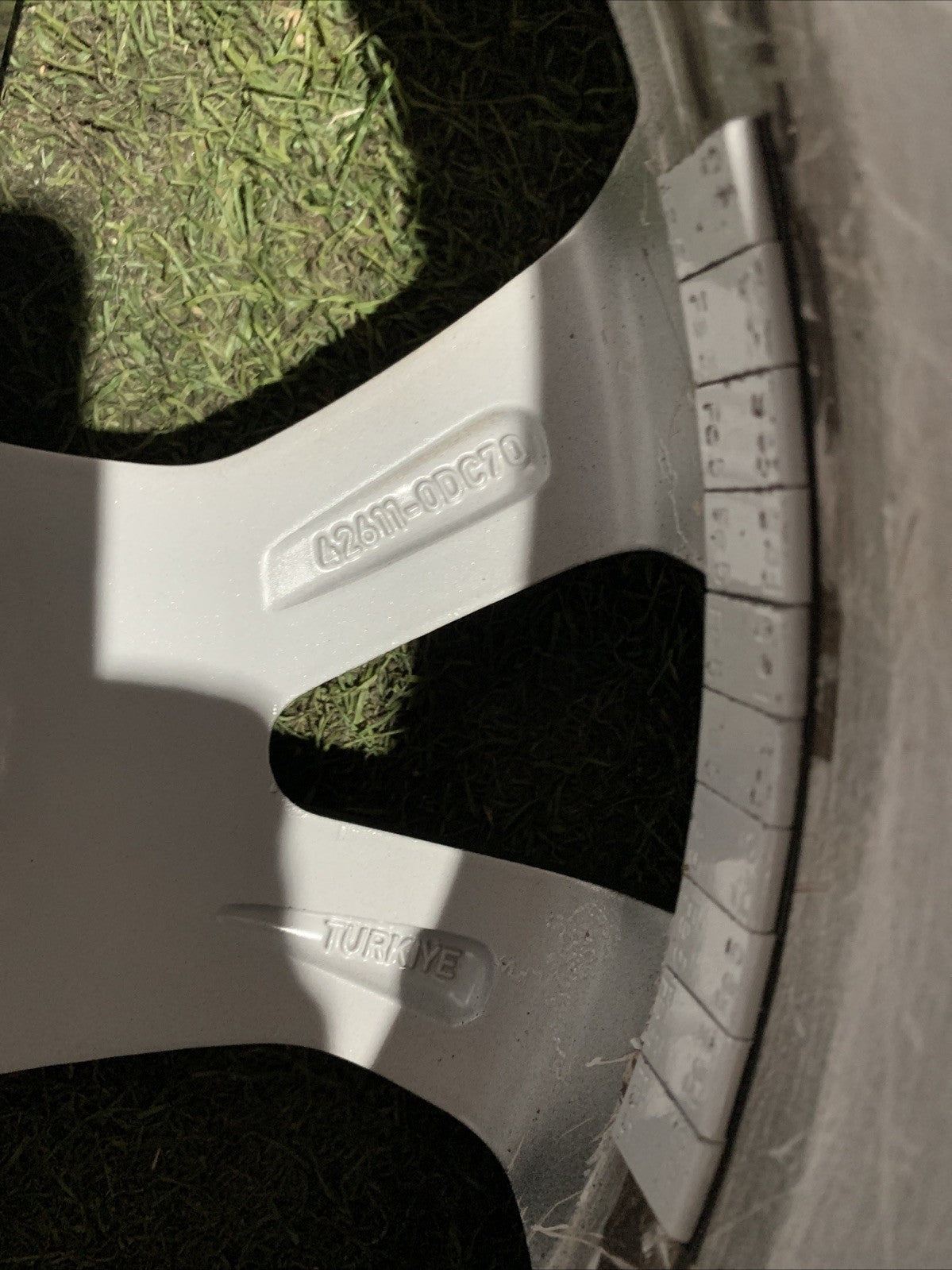 Cerchio In Lega Da 16 Con Gomma Toyota Yaris 2018 42611-0DC70 (2)