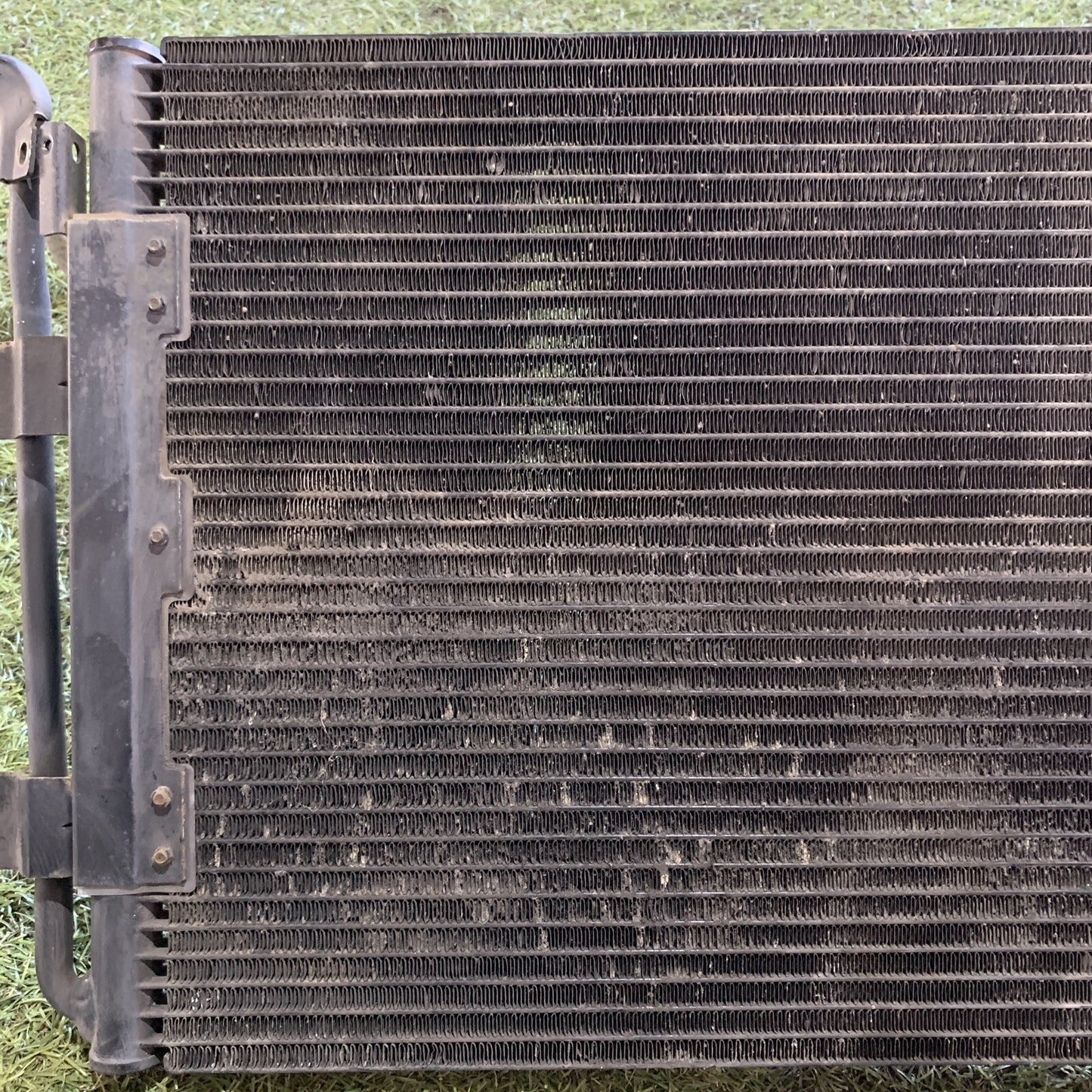 Radiatore aria condizionata condensatore VOLKSWAGEN GOLF 4,4825941, 1997/2004