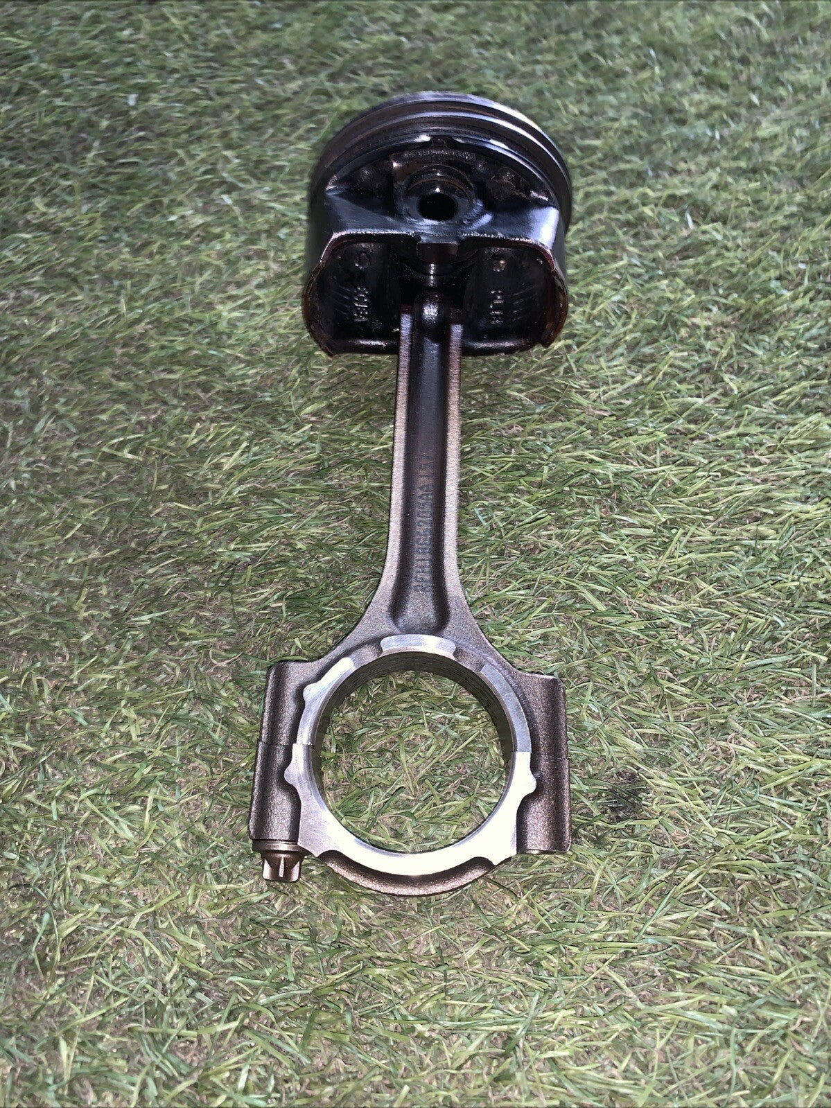 Pistone Motore Ford Fiesta 2019 1.0 Benzina Aspirato (2)