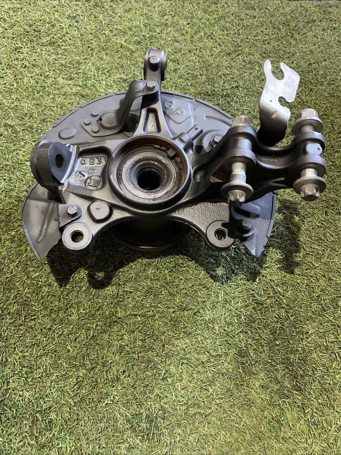 MOZZO FUSELLO ANTERIORE SINISTRO PEUGEOT 5008 II 2019 1.5 DIESEL 1647857480 (2)