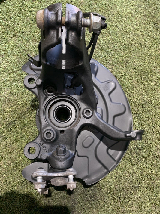 Mozzo Montante Fusello Anteriore Destro Audi A3 8V 1.6 5Q0256Q