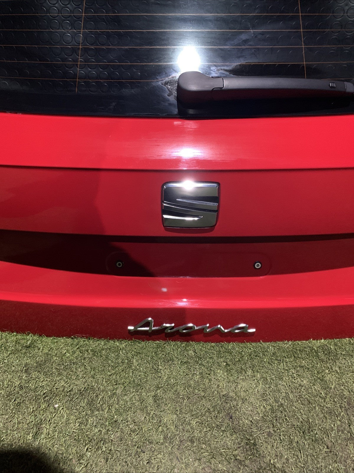 COFANO BAULE PORTELLONE POSTERIORE SEAT ARONA 2024