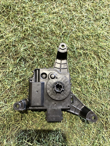 MOTORINO RISCALDAMENTO ABITACOLO FORD Kuga Serie (DFK) AA113800-4790 (19 )