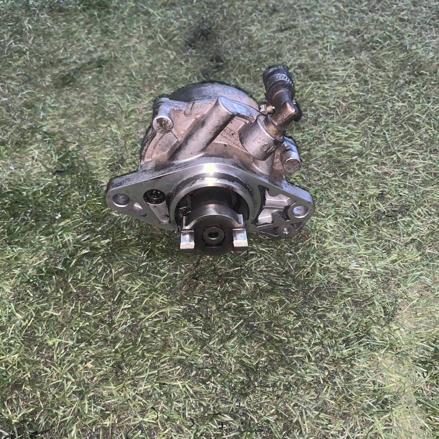 POMPA DEPRESSORE VUOTO FRENI FIAT PUNTO 188 DOBLO' MUSA PANDA 1.3 MJT 73501358(5