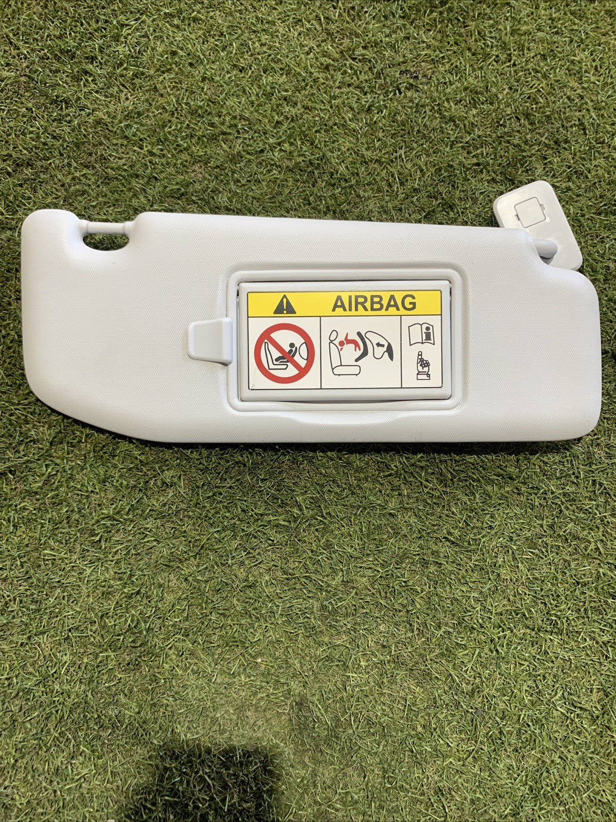 Aletta Parasole Destra Peugeot 208 2017 1619396180