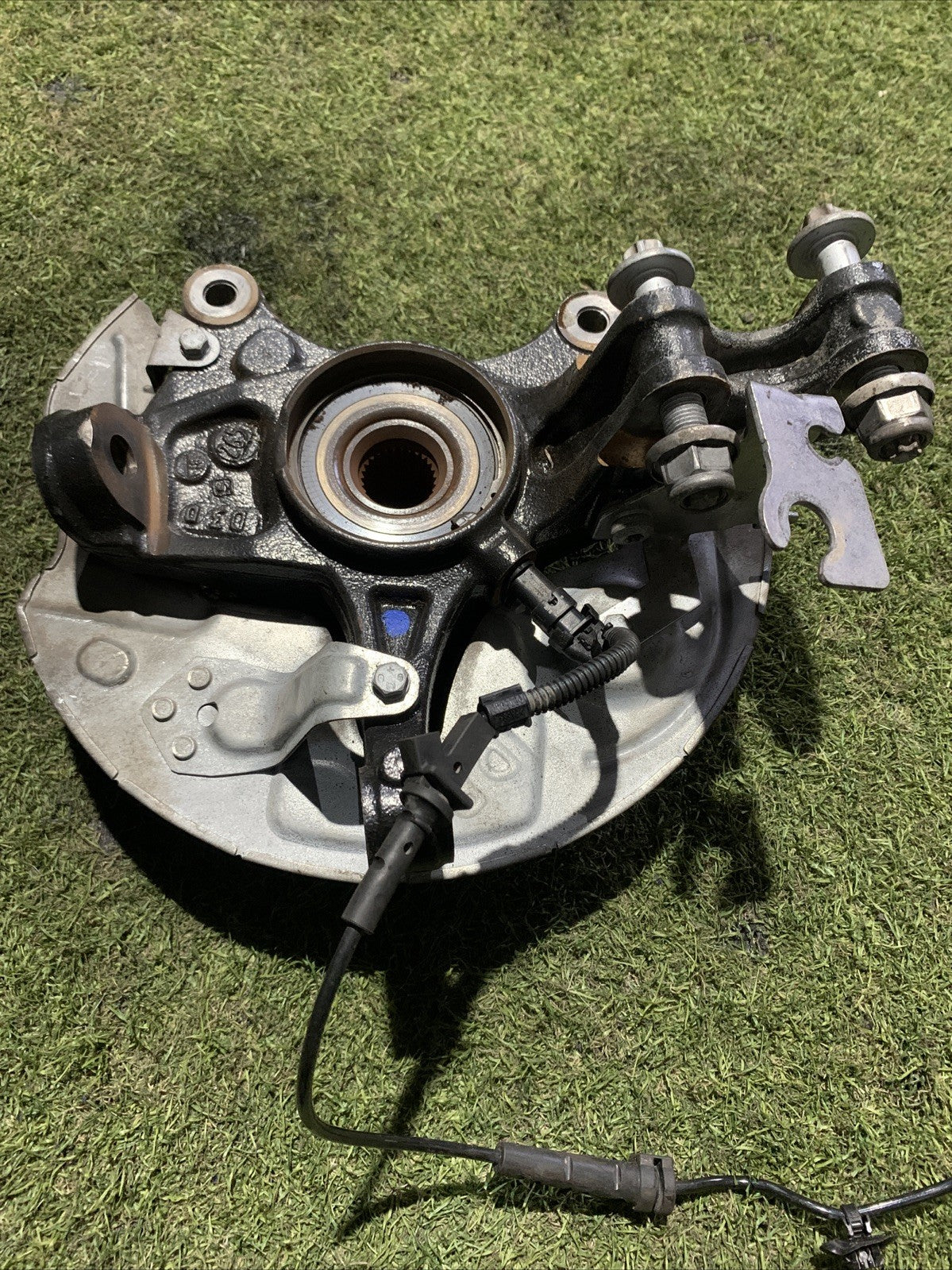 MOZZO MONTANTE FUSELLO ANTERIORE DESTRO PEUGEOT 5008 II 2019 1.5 DIESEL