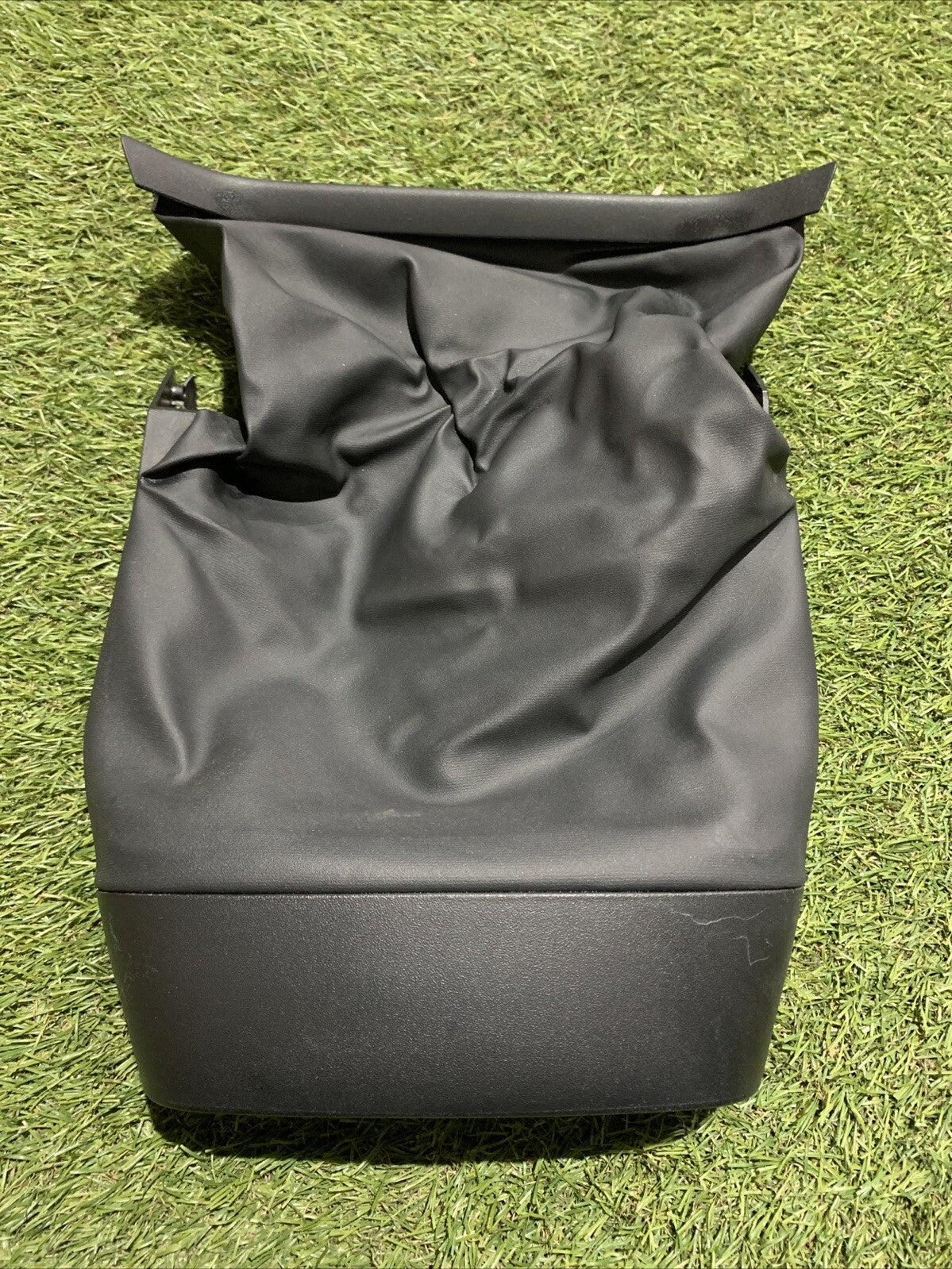 Rivestimento piantone sterzo Superiore Ford Fiesta (2019) COD:H1BB3530B