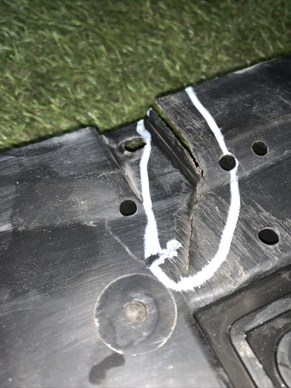 Riparo Sottoparaurti Per Audi Q5 2020 In Poi Q5 Sportback 2020 In Poi 80A807233H