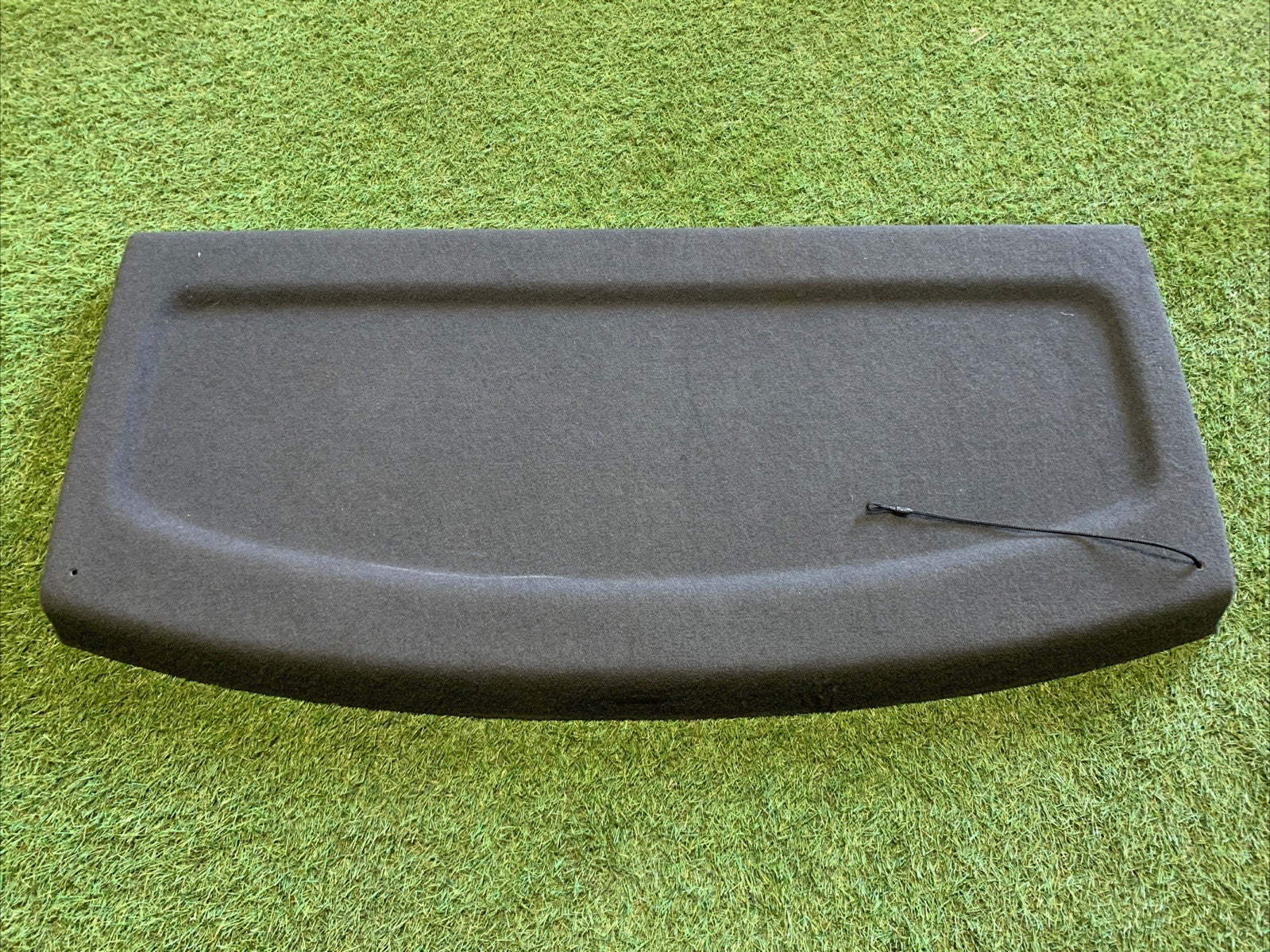 CAPPELLIERA MENSOLA POSTERIORE PER VOLKSWAGEN Golf 6 Berlina 1K6867769 (08>12)