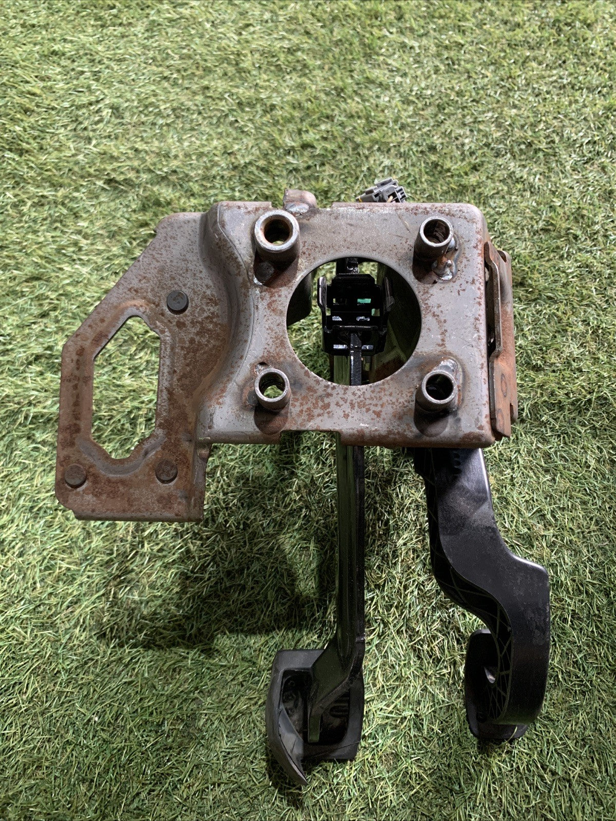 Pedaliera freno frizione citroen c3 2013 1.0 benzina 4500AZ