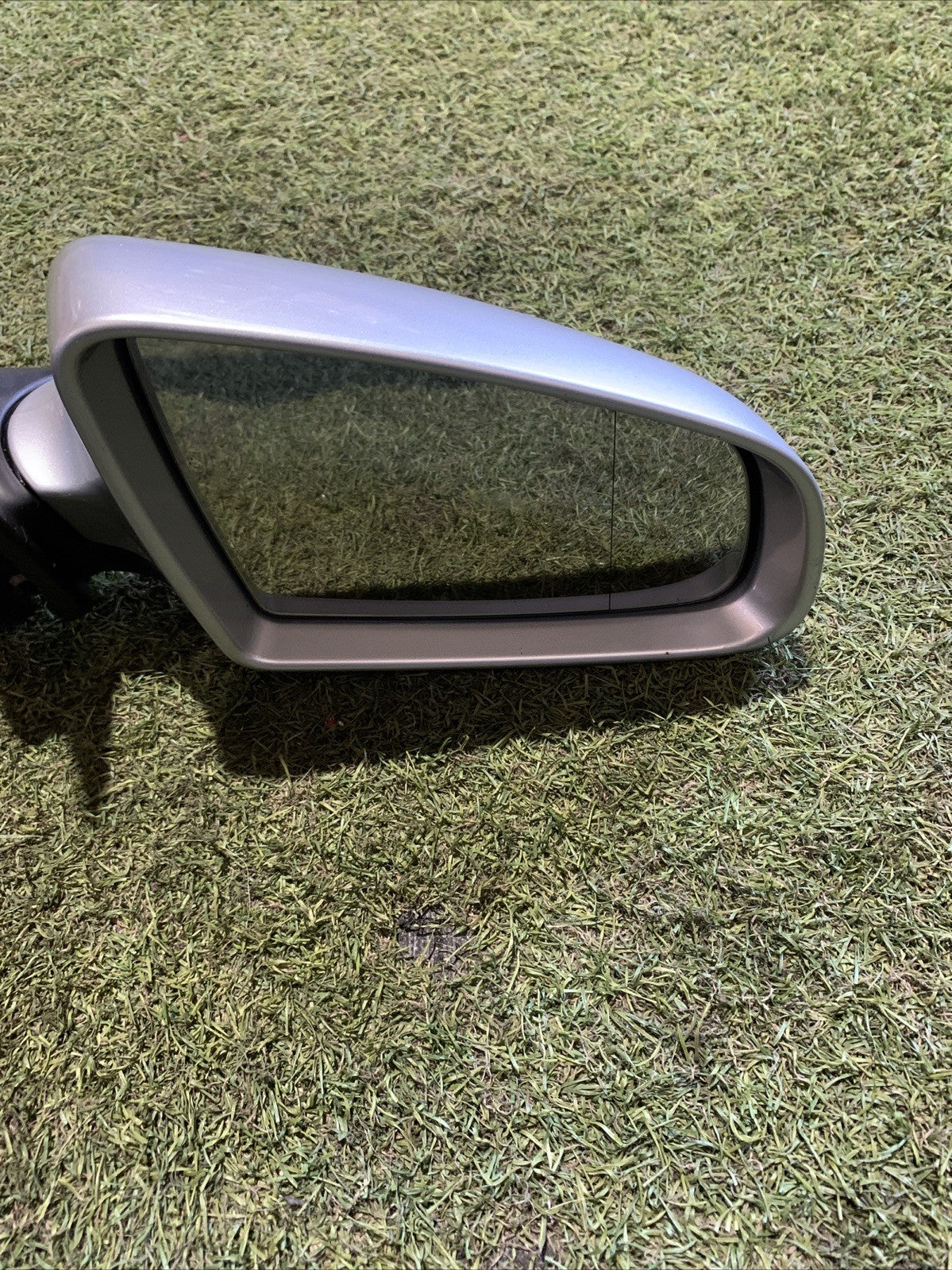 SPECCHIETTO RETROVISORE DESTRO PER AUDI A3 Serie (8P) 8P1858532EB01C (05 08)