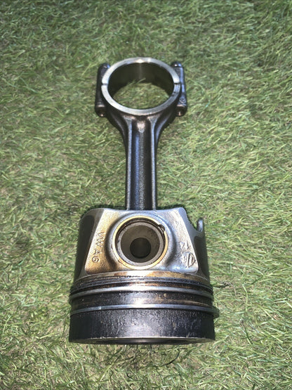 Pistone Motore Volkswagen Golf 7 2.0 GTD 184CV VWSL204LM (2)