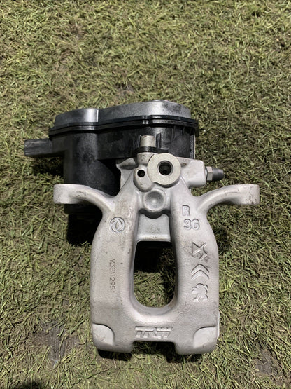 Pinza Freno Posteriore Destra Alfa Romeo Junior 1.2 Mild Hybrid 9842295180