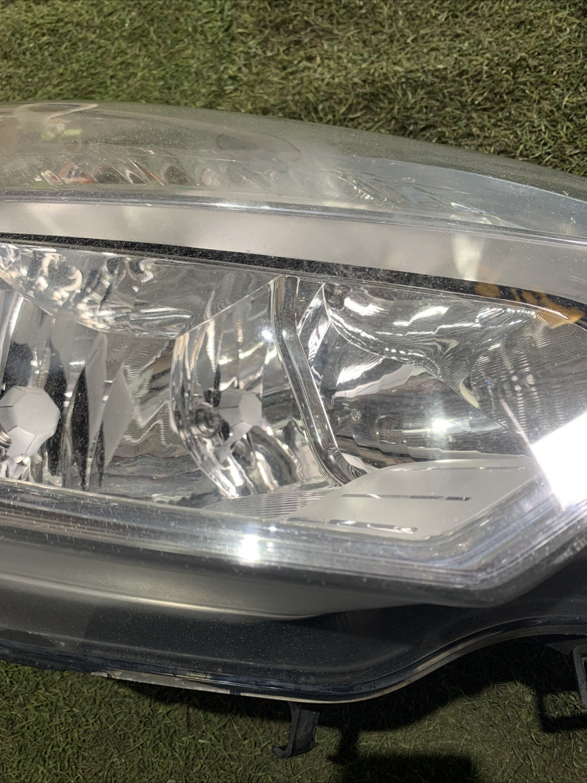 FARO ANTERIORE DESTRO PER OPEL Meriva 3° Serie 13253630 (10>)