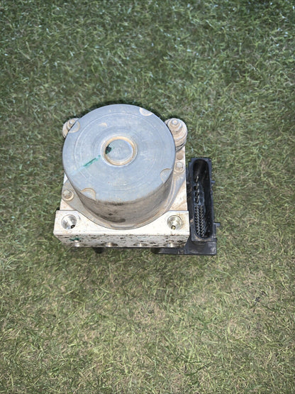 Centralina pompa abs Nissan Micra K12 dal 2002 al 2010 cod 0265231341 Benzina