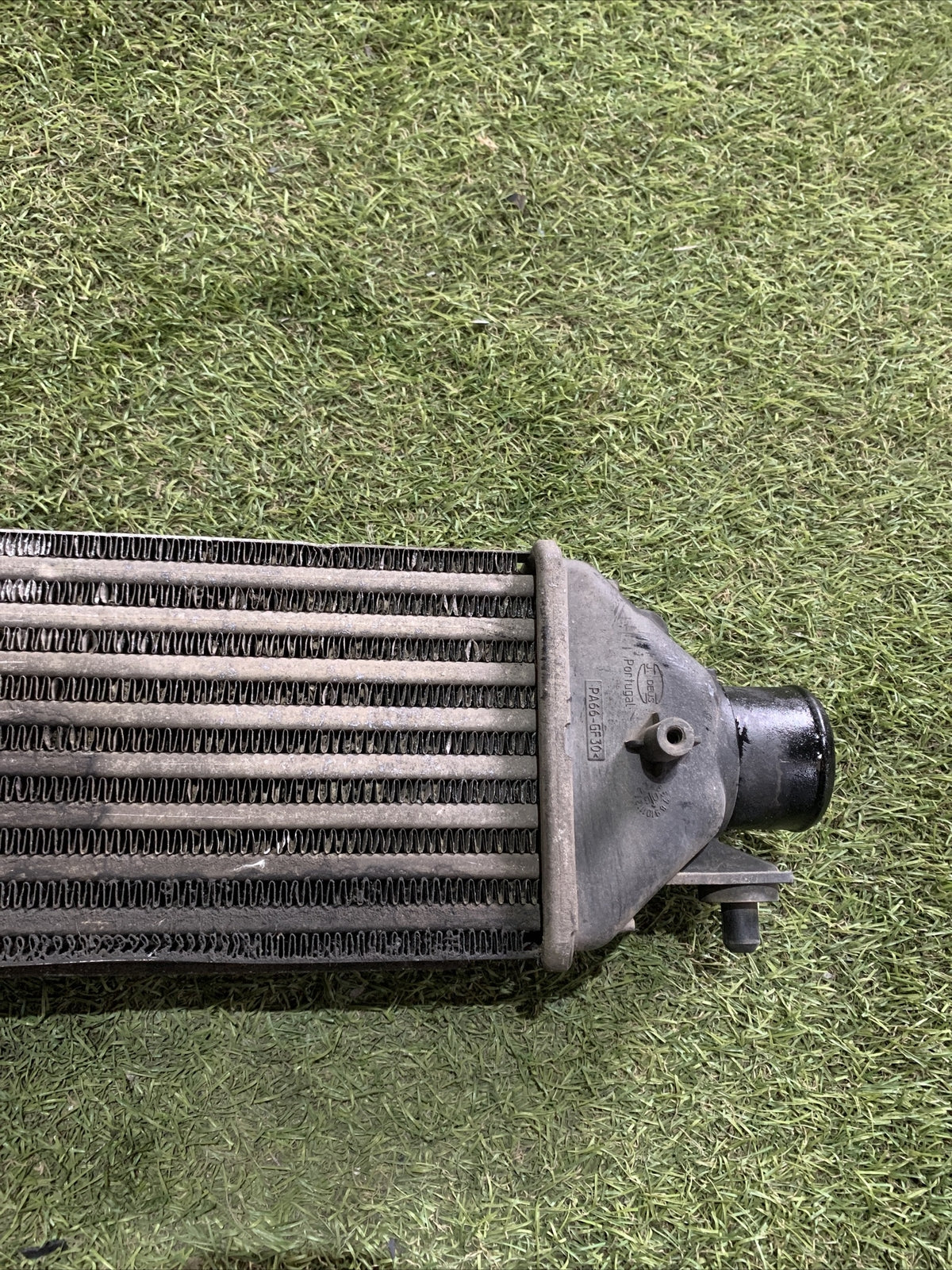 866455500 RADIATORE INTERCOOLER ALFA ROMEO GIULIETTA (191) 1.6 JTD (2)