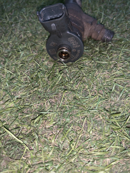 Iniettore Dacia Sandero 2015 1.5 Diesel 0445110485 (3)