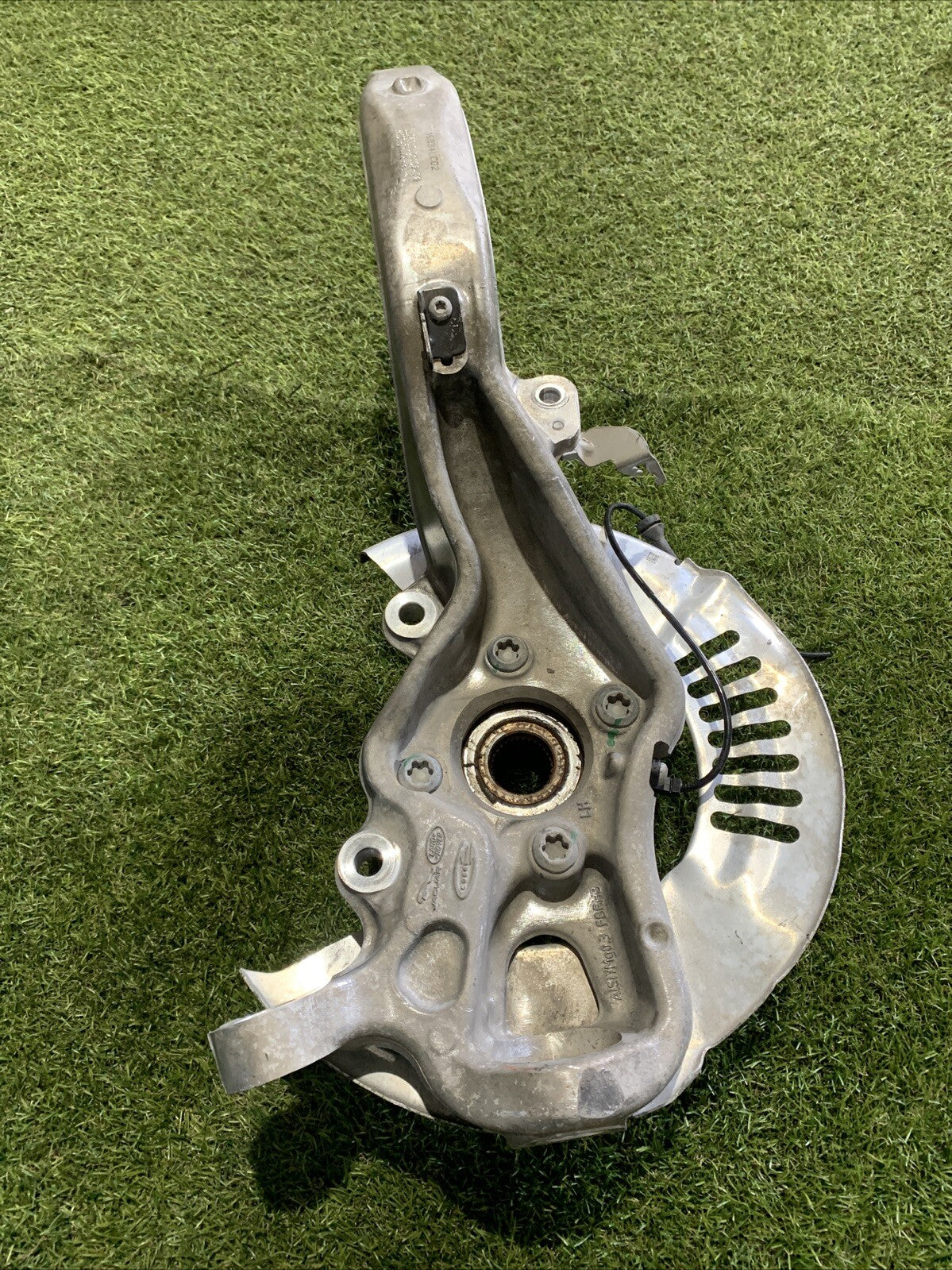 Mozzo Montante Fusello Anteriore Sinistro Range Rover Velar 2017 HK83-3K186-BC