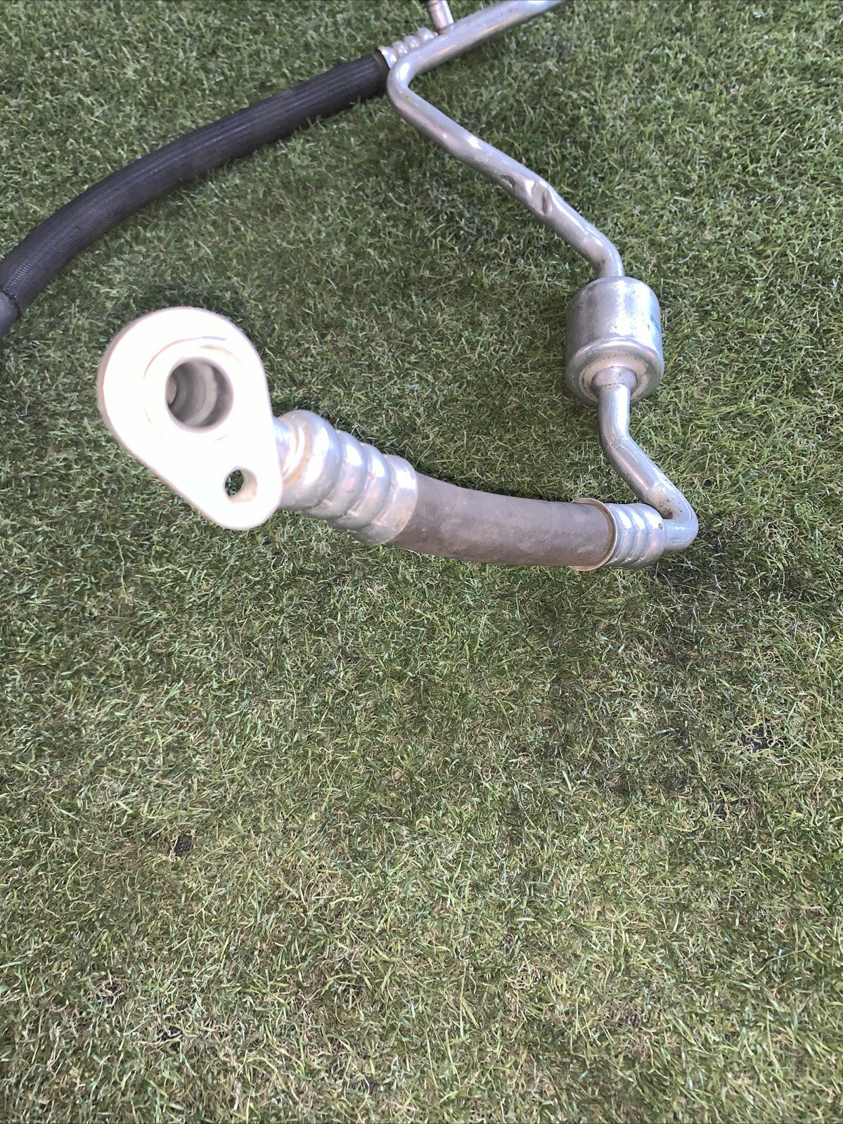 8200521903A TUBO ARIA CONDIZIONATA CLIMA A\C RENAULT CLIO 1.2 (2005\2013)