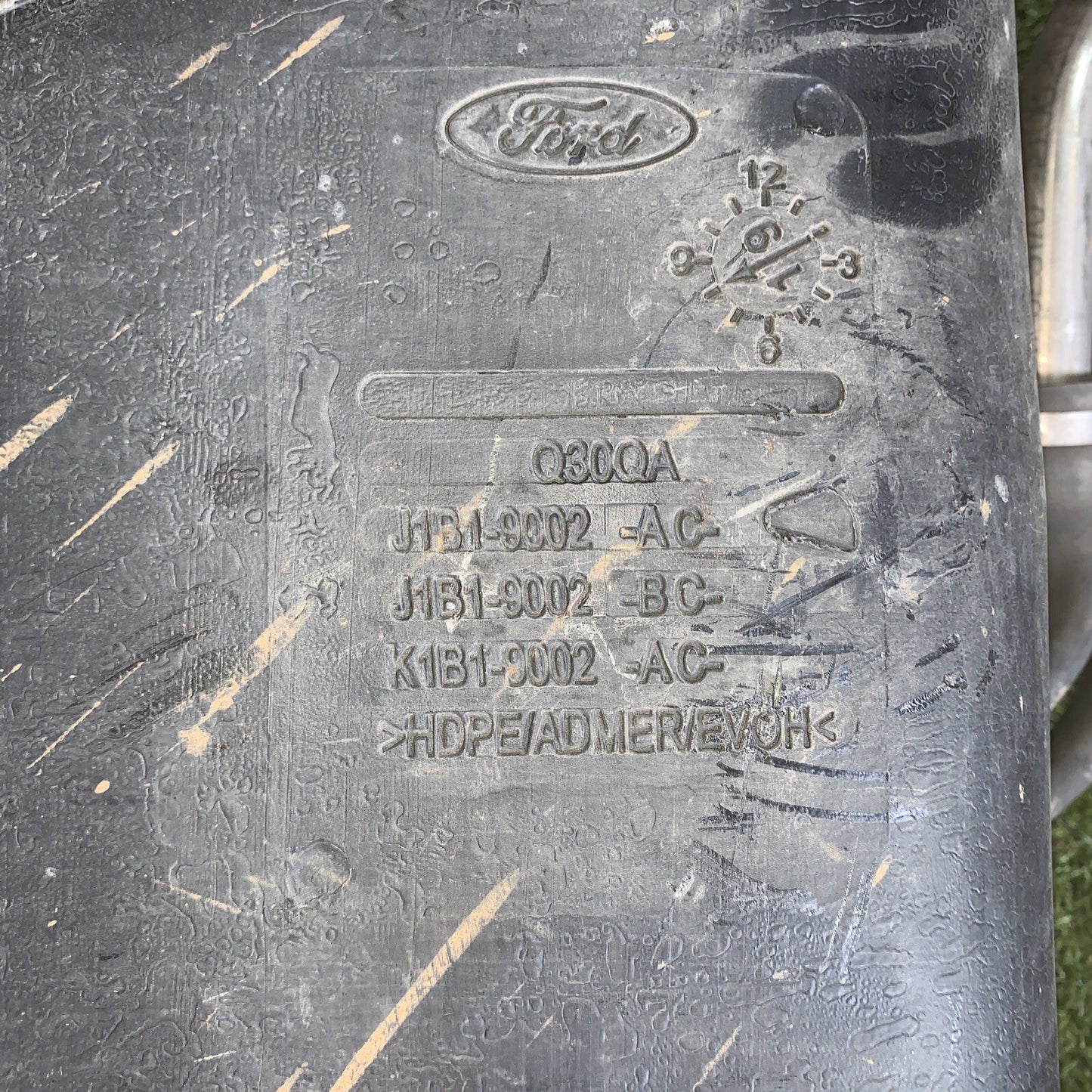 J1B1-9K007-B serbatoio carburante per FORD FIESTA VII 1.0 Benzina 2019