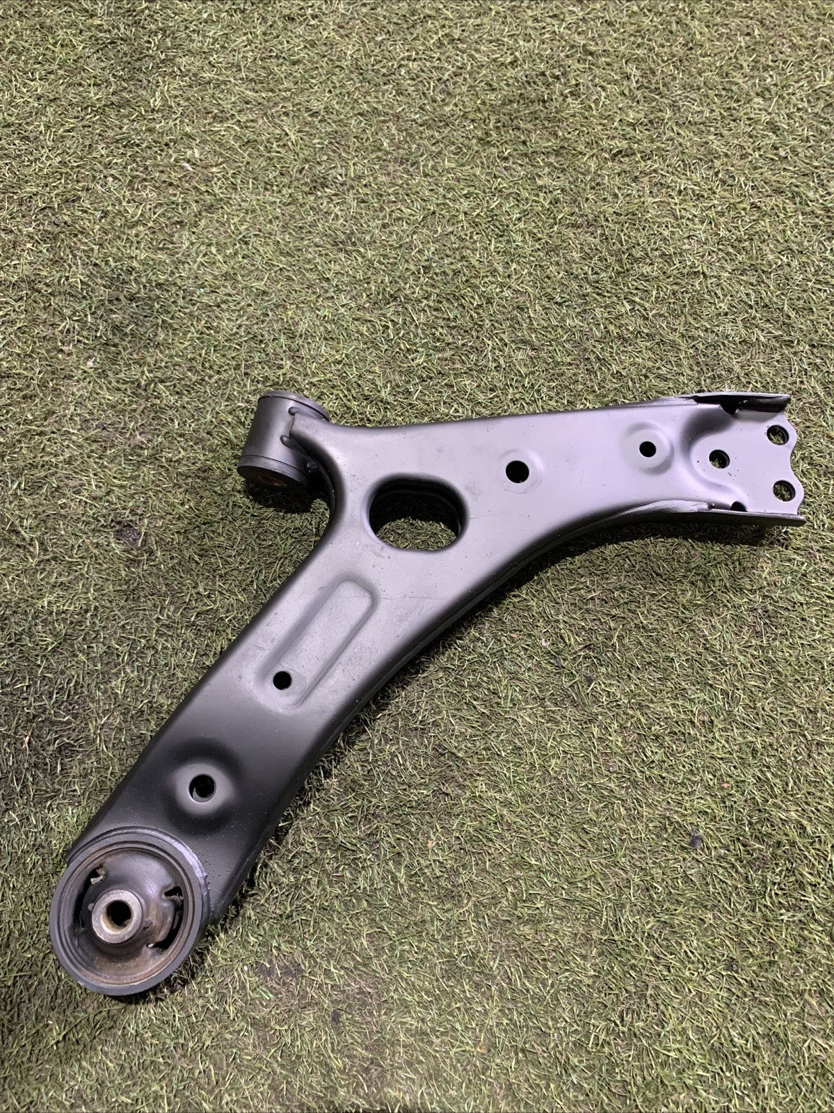Braccio Oscillante Anteriore Sinistro Kia Sportage 2010-2016 54500-2Y500