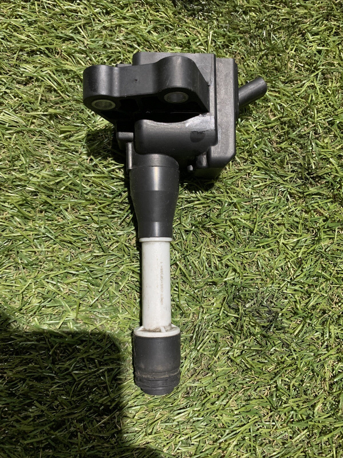 H1BG-12A366-BA BOBINA ACCENSIONE FORD FIESTA 1.1 2019