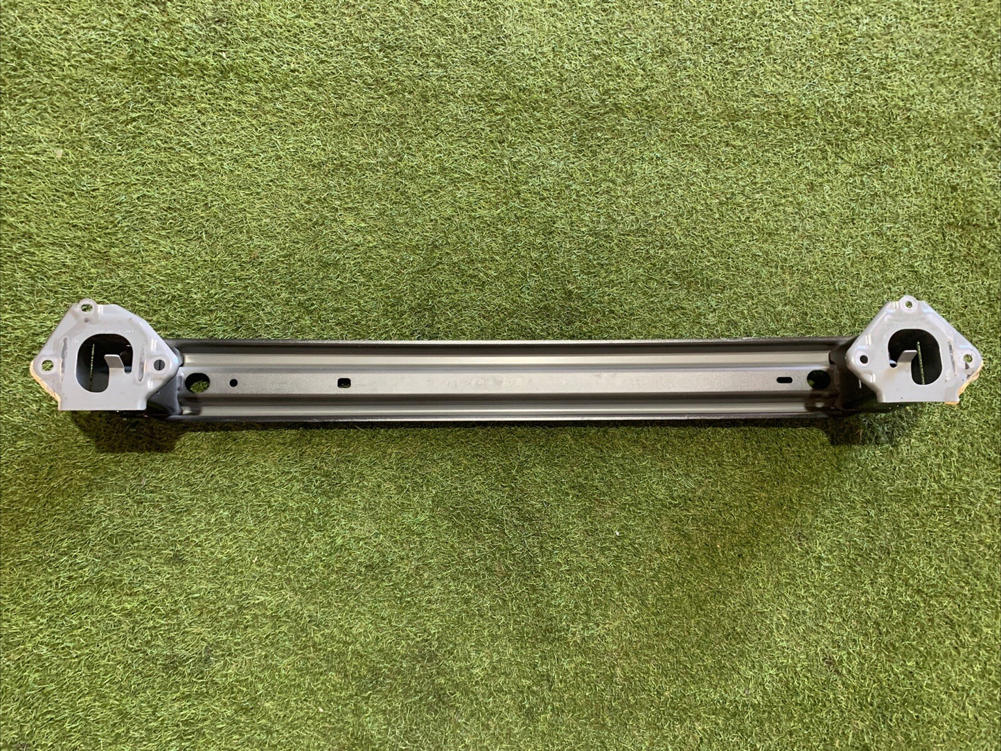 TRAVERSA PARAURTI POSTERIORE PER TOYOTA Yaris Cross Serie 250947-80 (20>)