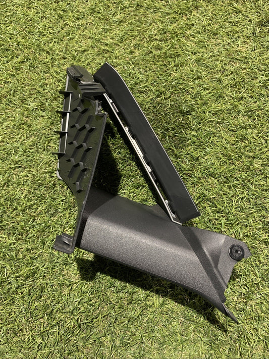 5H0868144 MODANATURA RIVESTIMENTO MONTANTE ANTERIORE DESTRO VOLKSWAGEN GOLF 8