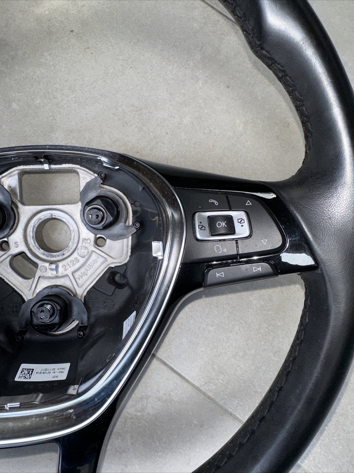 5TA419091AD VOLANTE STERZO COMANDI RADIO PELLE VOLKSWAGEN TIGUAN T-ROC