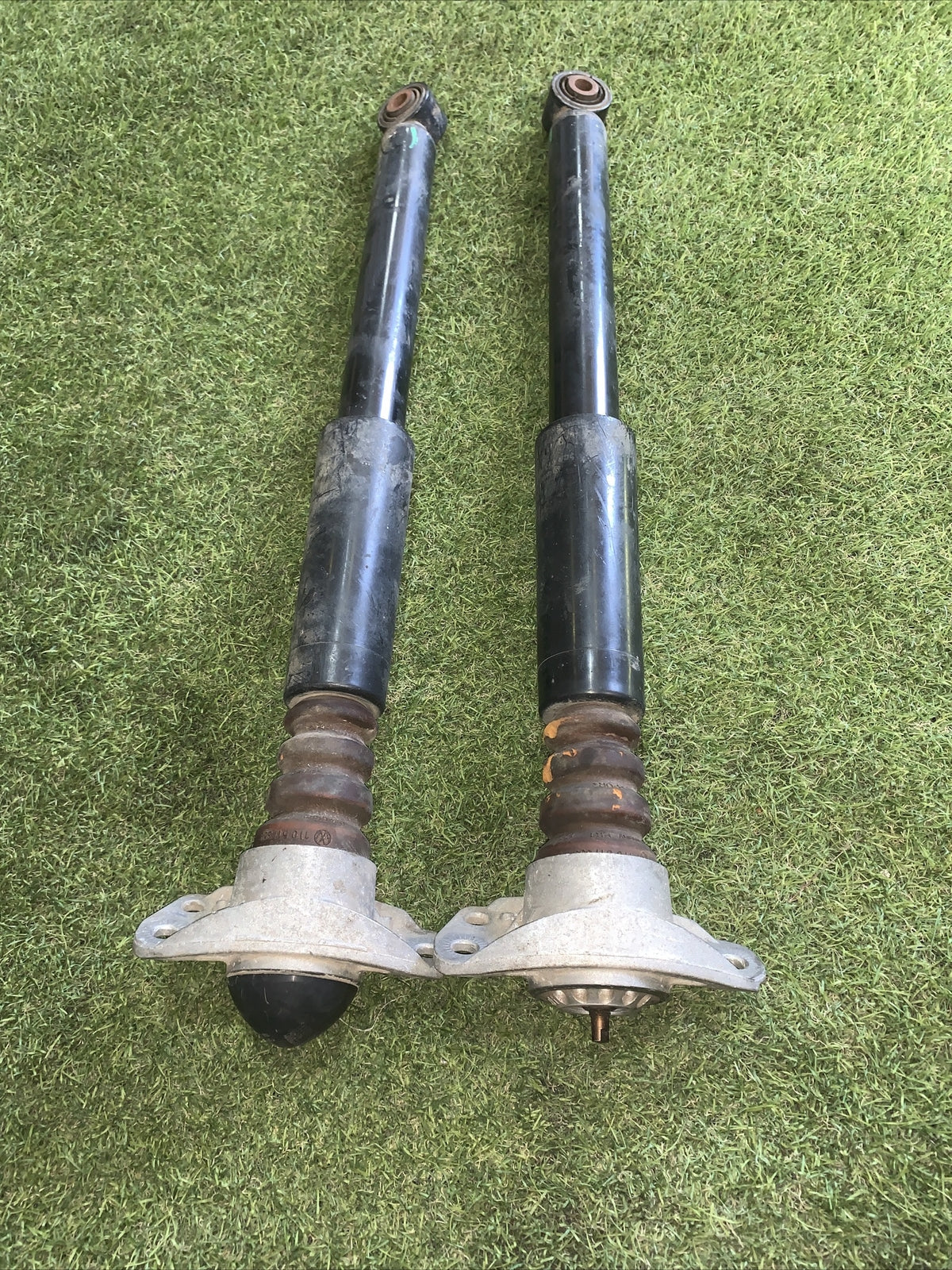 5N0512011AR COPPIA AMMORTIZZATORI POSTERIORI AUDI Q3 2.0 D 4X4 (2014