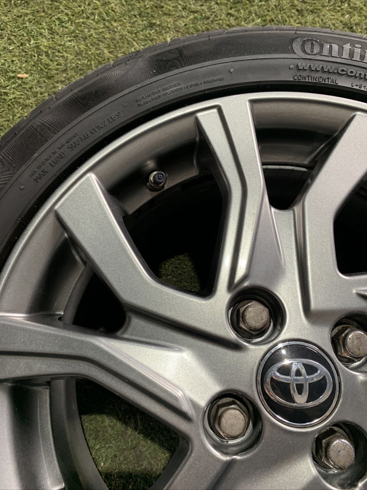 Cerchio In Lega Da 16 Con Gomma Toyota Yaris 2018 42611-0DC70 (2)