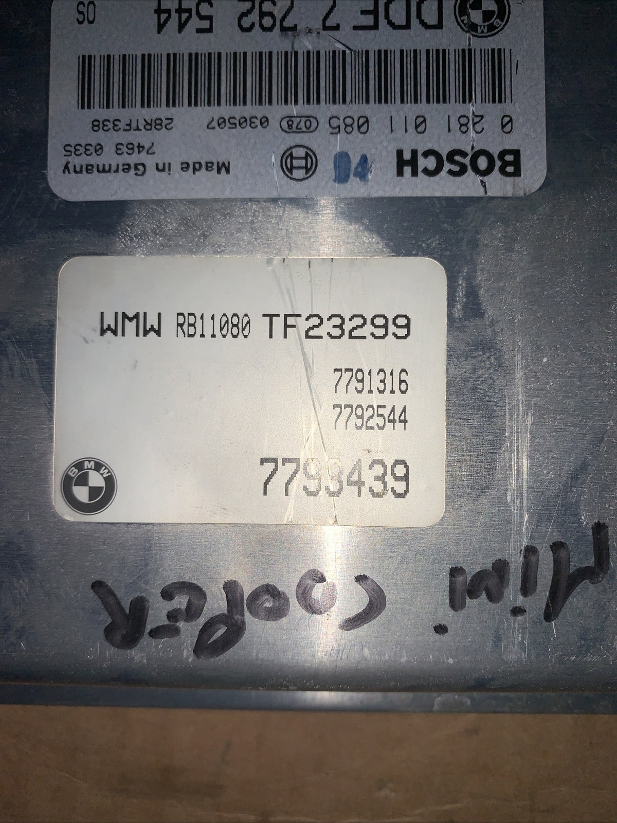 CENTRALINA MOTORE MINI ONE R50 1.4 D (2003 > 2006) BOSCH 0281011085 - DDE7792544
