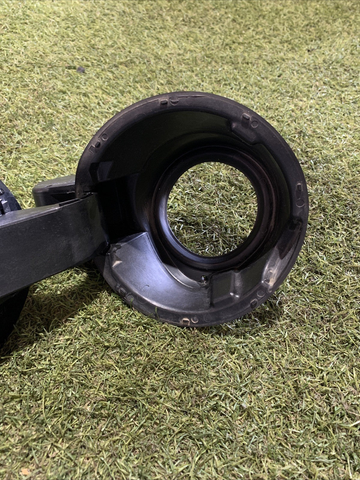 Sportellino Carburante Peugeot 208 2017 1.2 Benzina 96547501