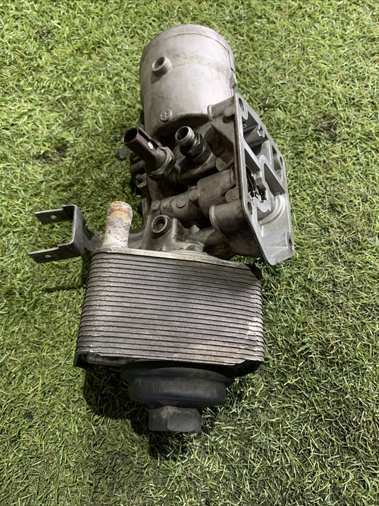 SCAMBIATORE RADIATORE OLIO AUDI A3 8P 2.0 045115389J (2)