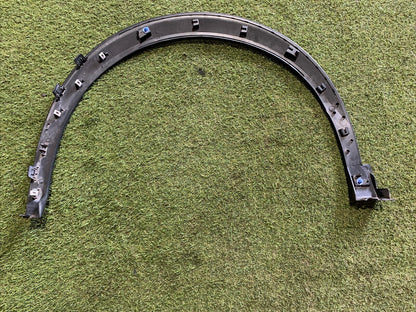 MODANATURA PARAFANGO ANT DX PER PEUGEOT 2008 Serie 9825736680 (19>)