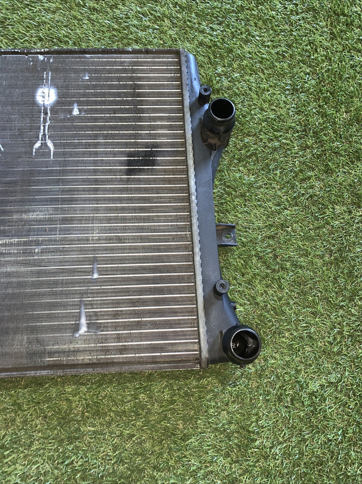 RADIATORE ACQUA VOLKSWAGEN GOLF 5 - 1.9 TDi (2003 - 2008) 1K0121253AA