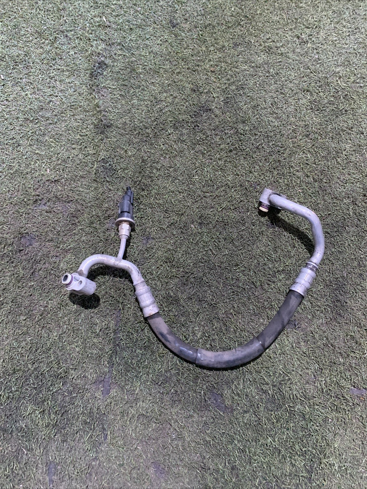 Tubo Aria Condizionata Volkswagen Golf 5 2.0 Diesel 1K0820721AC